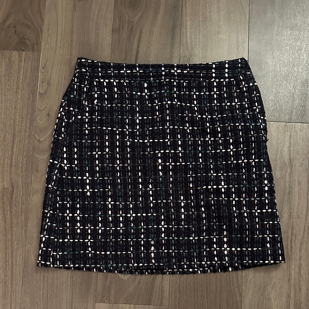 LOFT navy tweed skirt